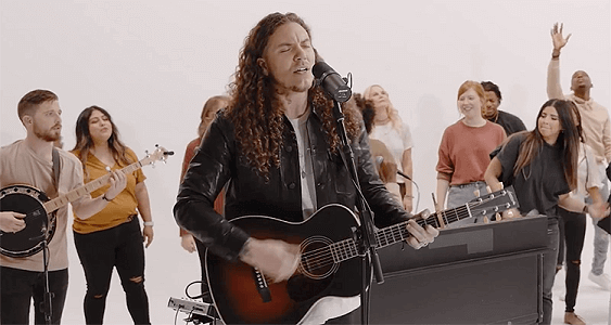 Lyrics – MIGHT GET LOUD by Elevation Worship